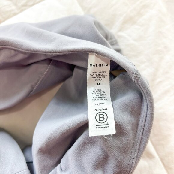 Athleta Conscious Crop Tank Top Sports Bra Medium Muted Lilac Purple Size Medium - Picture 6 of 8